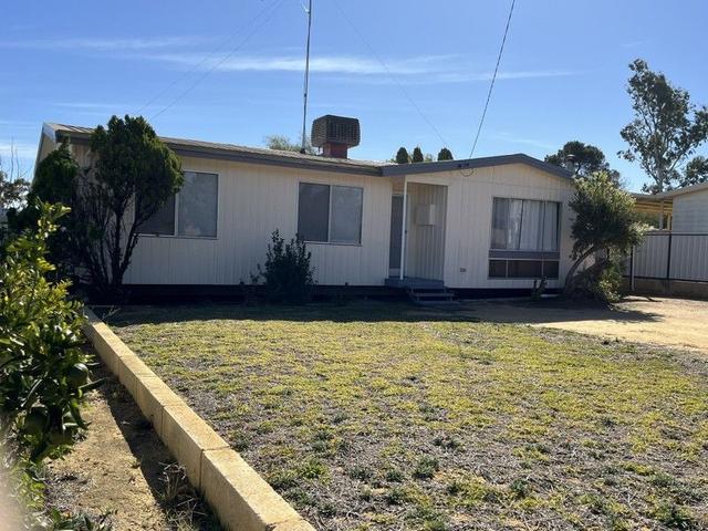 8 Wilson St, WA 6603