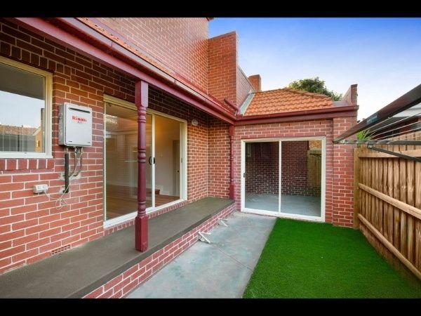 4/4 Eleanor Street, VIC 3011