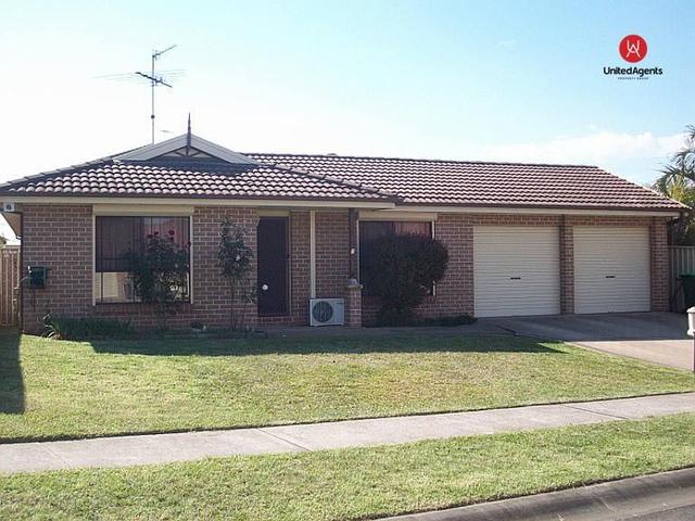 7 Woolgoolga Avenue, NSW 2171