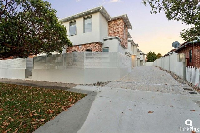 2/36 Sunbury Road, WA 6100