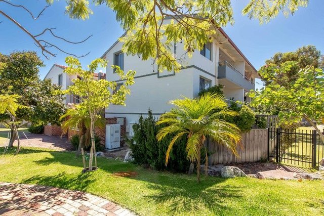 I9/125 Herdsman Parade, WA 6014