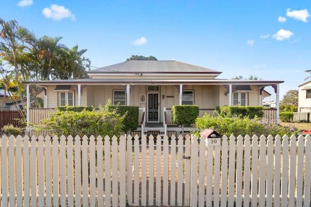 39 Burnett  Street, QLD 4670