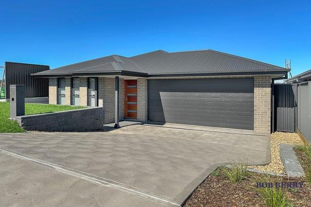 50 Cove Circuit, NSW 2830
