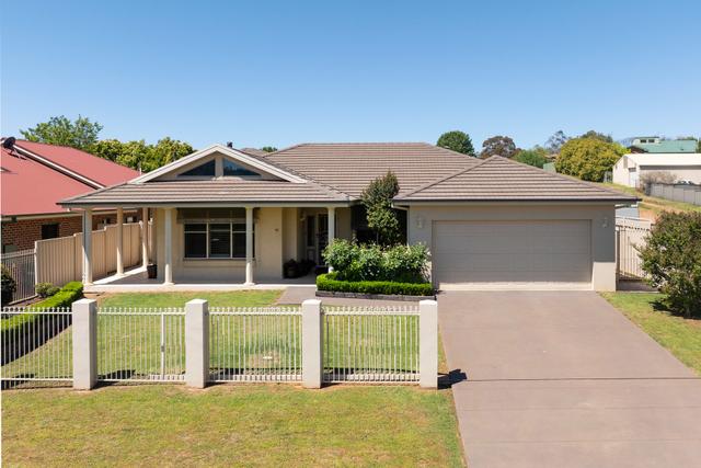 47 Henry Bayly Drive, NSW 2850