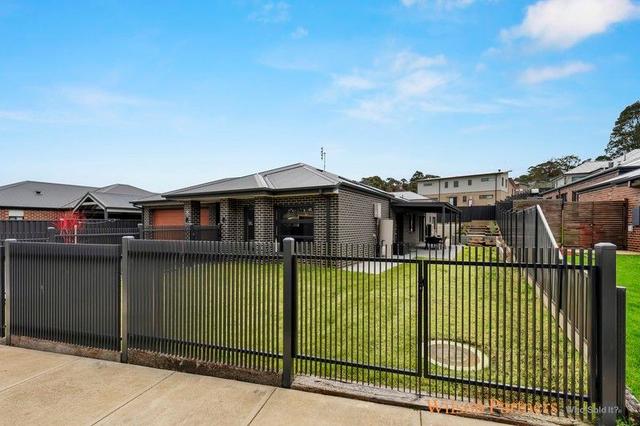 8 Peace Avenue, VIC 3764