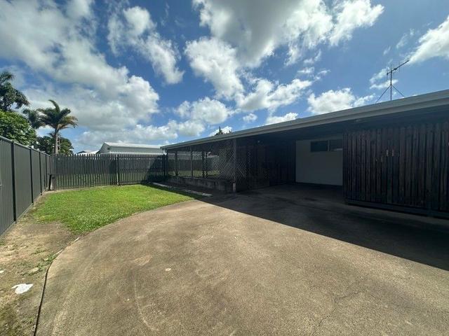 2/29 Walker Street, QLD 4670