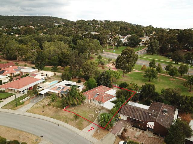 7 Fountains Court, WA 6112