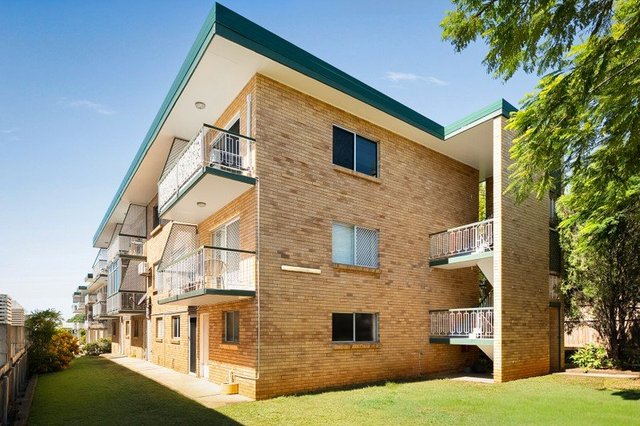 4/6 Garnet Street, QLD 4011