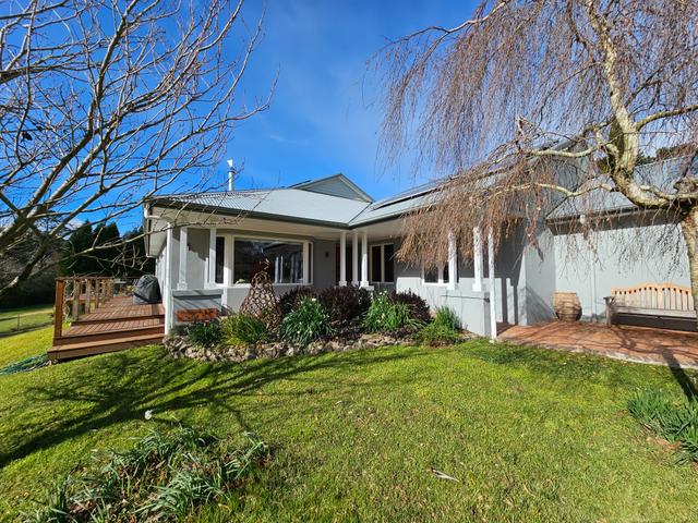 15 Centennial Road, NSW 2576