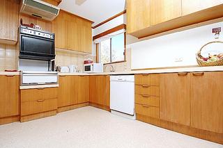 Kitchen (2005-08-04)
