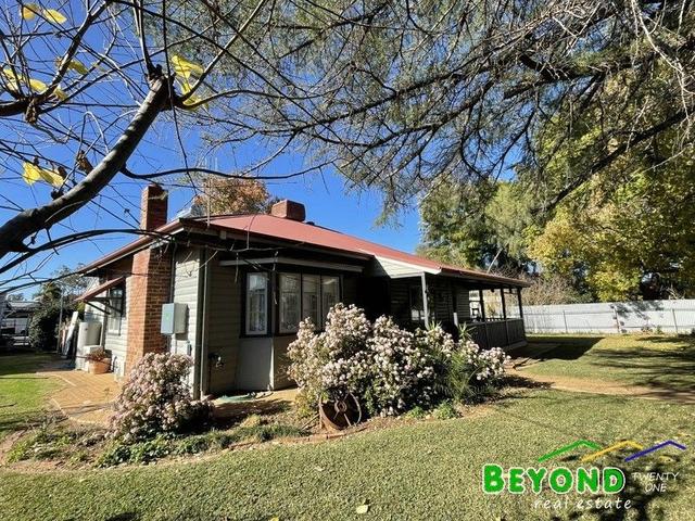 4 Vera, NSW 2827