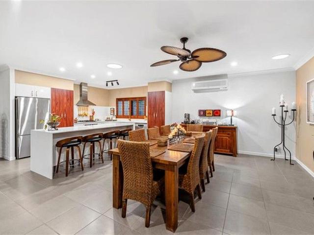 4 Savaii Close, QLD 4879