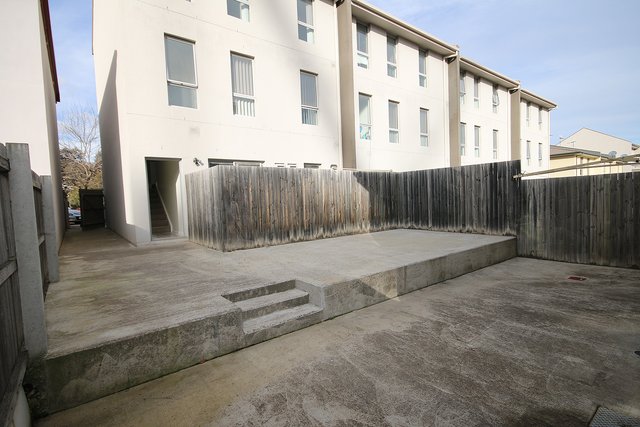 8A Eckley Street, ACT 2912