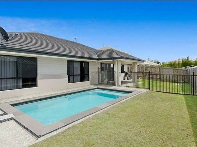 5 Carmel Close, QLD 4211