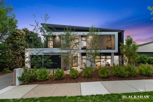 11 McDonald Street, ACT 2606