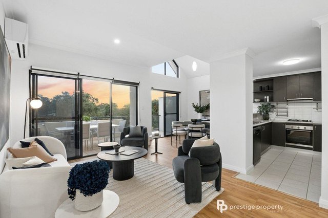 42/162 Lakeside Drive, WA 6027
