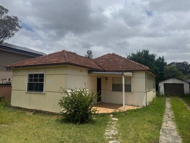 4 Desmond Street, NSW 2160