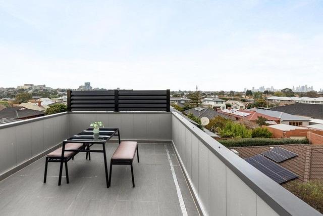 2/20 Orford Street, VIC 3039