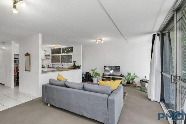 1/142 Ryan Street, QLD 4101