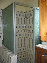 DOWN SHOWER/LAUNDRY (2010-10-19)