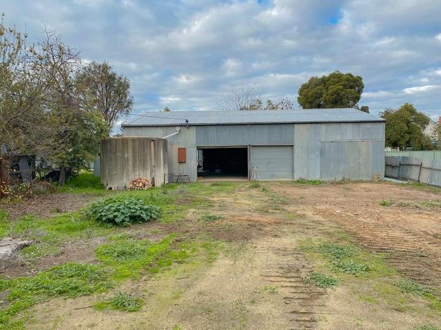 14 Whiter Street, VIC 3579