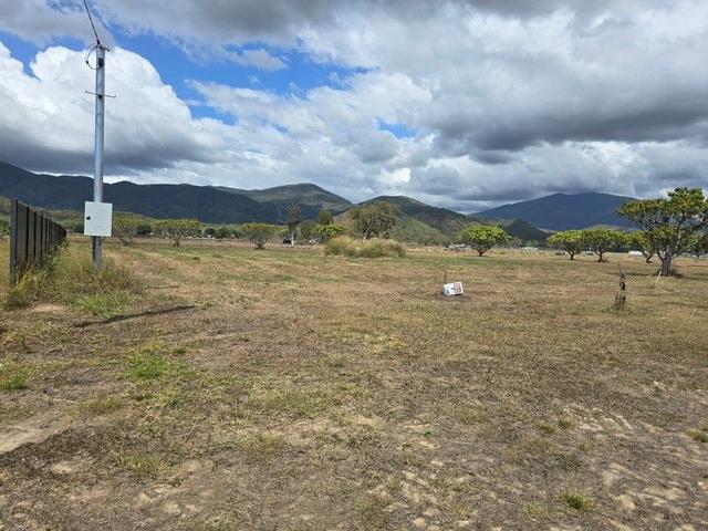 75 Orchard Circuit, QLD 4816