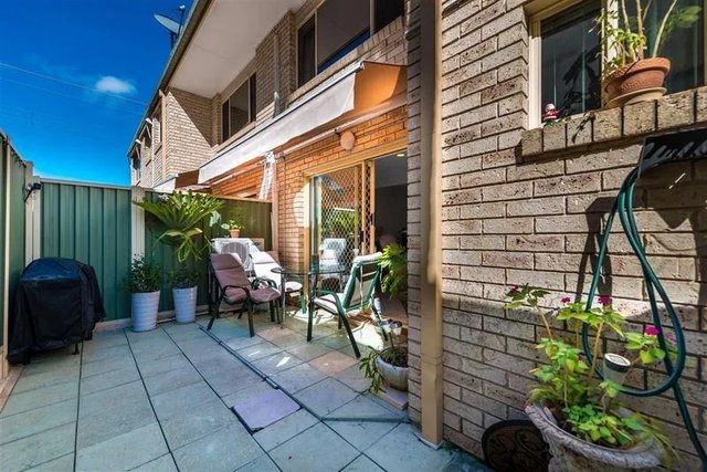 3/27 Philip Street, QLD 4223