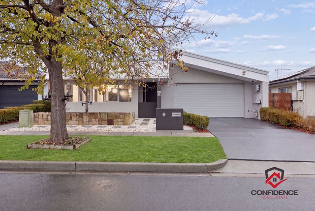 6 Gavin Long Street, ACT 2913
