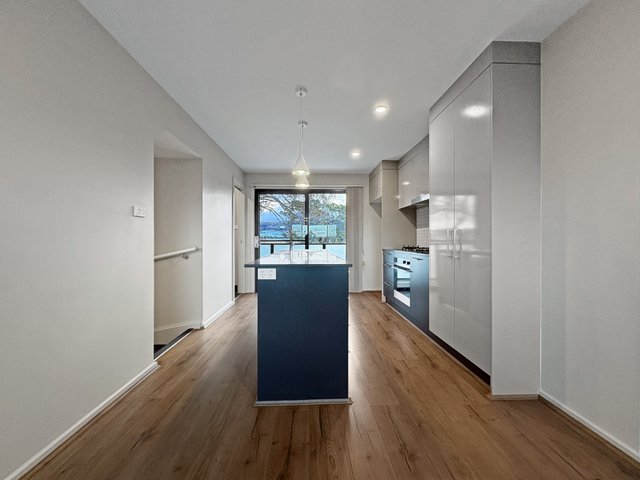 7/1 Bon Scott Cres, ACT 2914