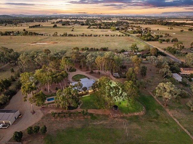 88 Dukes Road, NSW 2650