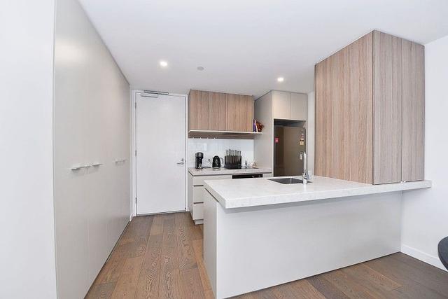 202/294 Keilor Rd, VIC 3041