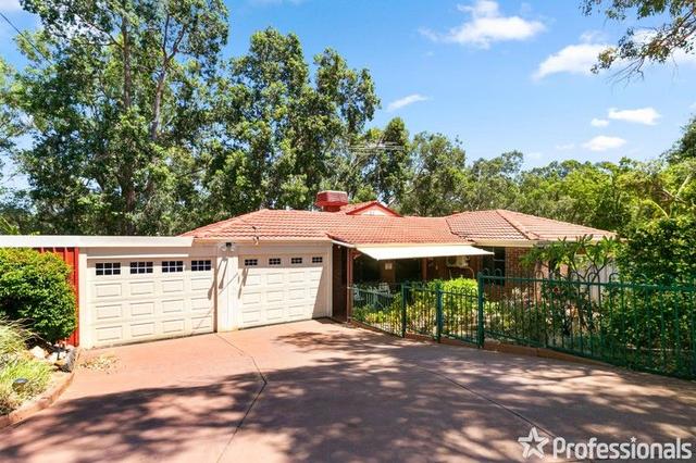 13 Lateritia Court, WA 6111