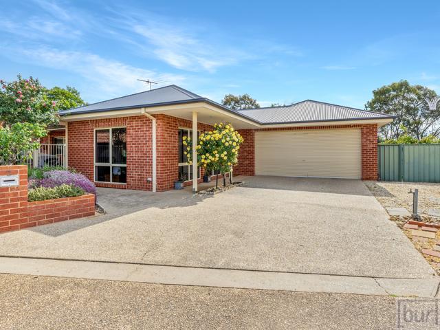 2 Carlyle Court, VIC 3685