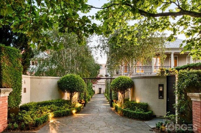 3/4 Were Street, VIC 3186