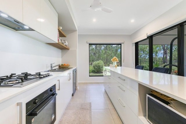 28 Cycad Circuit, NT 0810