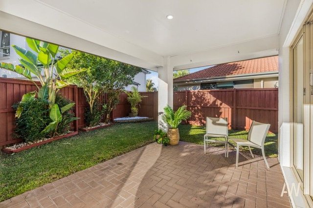 25 Peppermint Crescent, QLD 4556