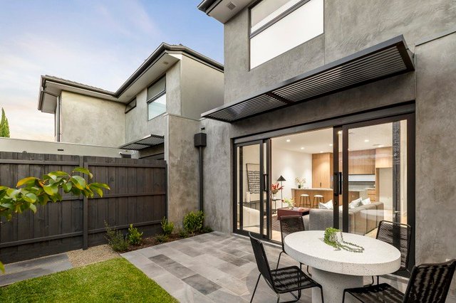 2/9 Wilmot Street, VIC 3145