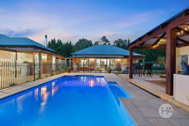 2 Warrenda Place, VIC 3918