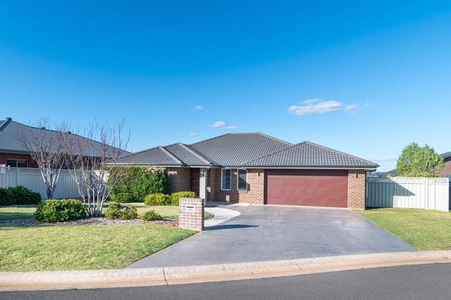 10 Hovea Court, NSW 2830
