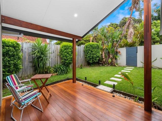 32 Golden Crescent, QLD 4215