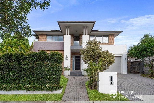 13 Honeymyrtle Street, NSW 2170