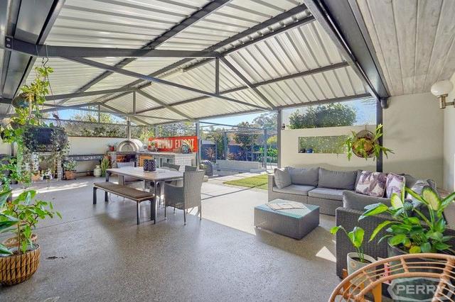 6 Sandalwood Parade, WA 6210