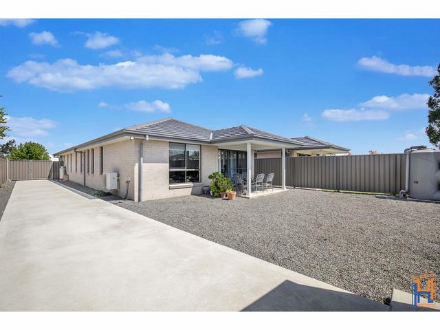 1/8 Yeomans Road, NSW 2350