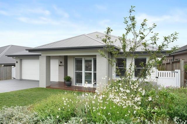 19 Oldfield Road, NSW 2575