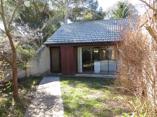 Front Courtyard/Entry