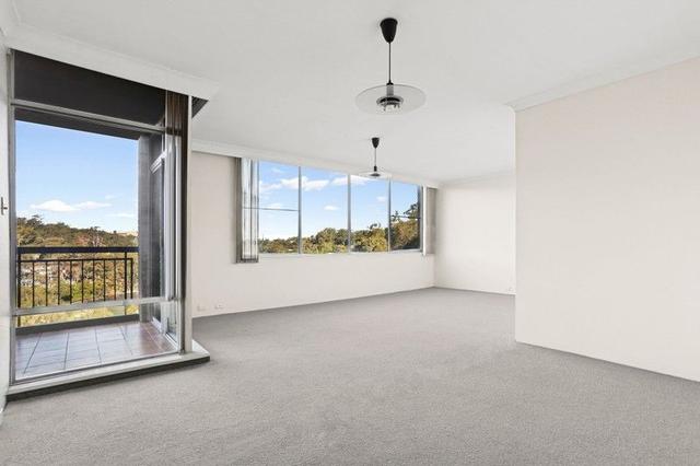 61/302 Burns Bay Road, NSW 2066
