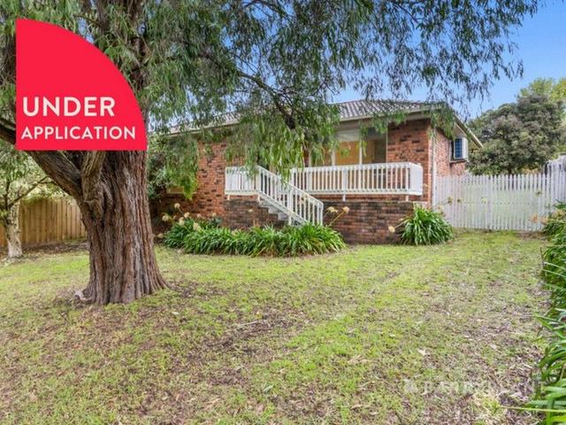 19 Warraburra Avenue, VIC 3939