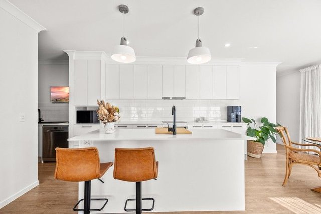 17 Kate Crescent, QLD 4551