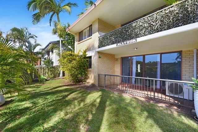 2/12 Oceanic Dr, QLD 4218