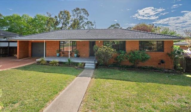 12 Kathleen Crescent, NSW 2350